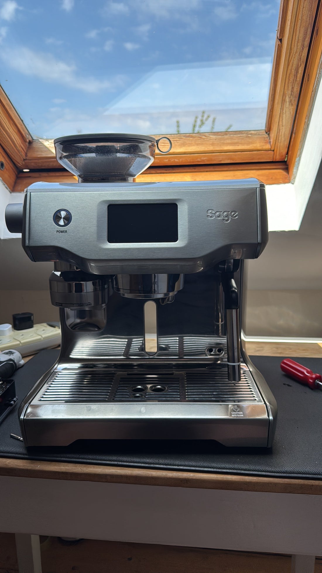 Sage Oracle Touch Not Heating Up? Real Repair Case Study | Brew & Grind