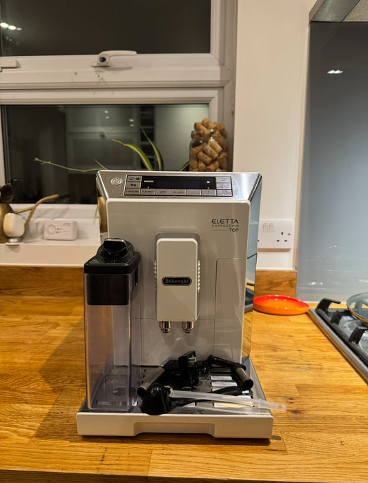 Delonghi Eletta Cappucino Top Bean to cup